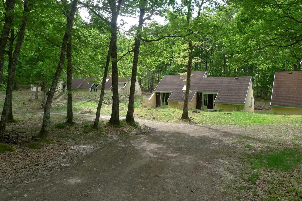 Gites La Foret Chenerailles Eksteriør billede