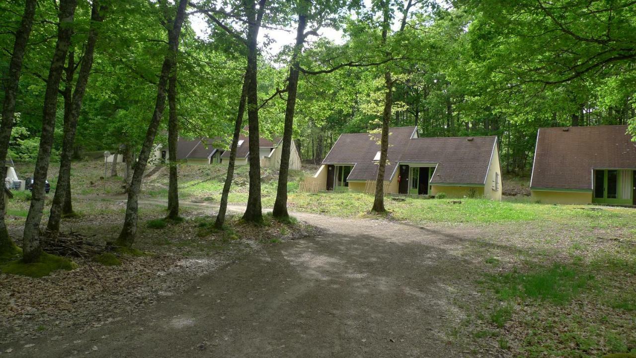 Gites La Foret Chenerailles Eksteriør billede